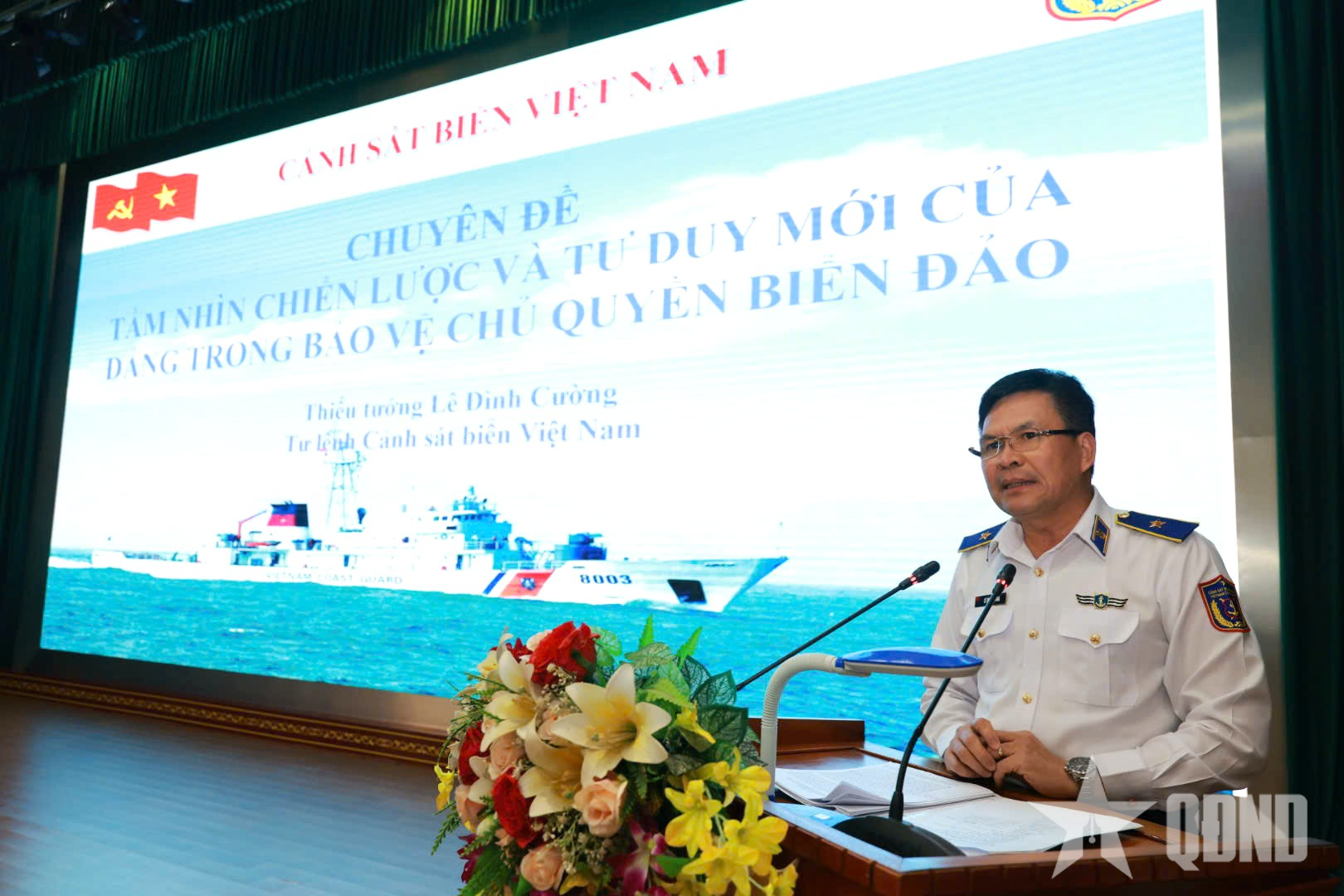 Truyền thụ kinh nghiệm về tầm nhìn chiến lược và tư duy mới của Đảng trong bảo vệ chủ quyền biển, đảo